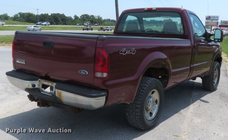 image for item FP9302 2006 Ford F250 Super Duty XLT  pickup truck