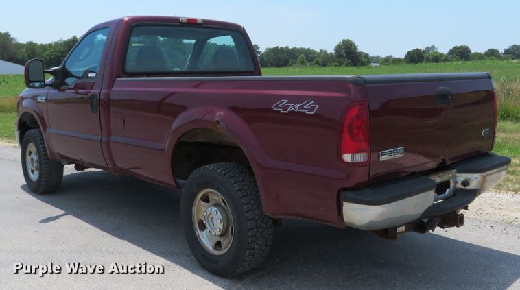 image for item FP9302 2006 Ford F250 Super Duty XLT  pickup truck
