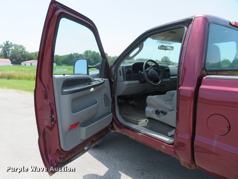 image for item FP9302 2006 Ford F250 Super Duty XLT  pickup truck