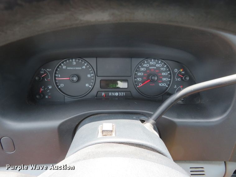 image for item FP9302 2006 Ford F250 Super Duty XLT  pickup truck