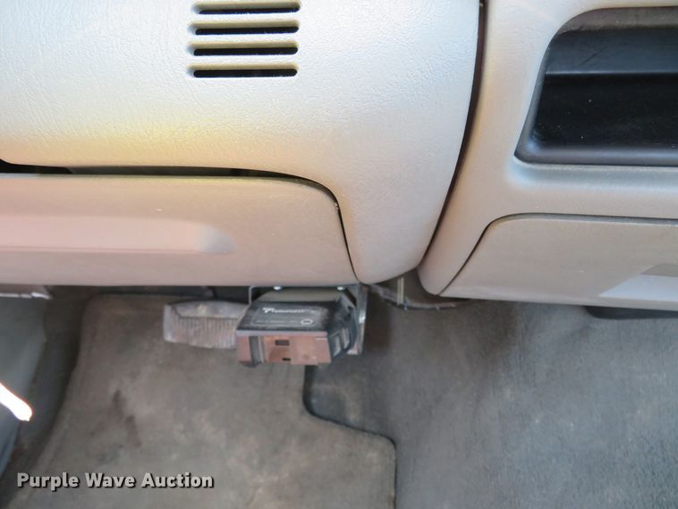 image for item FP9302 2006 Ford F250 Super Duty XLT  pickup truck