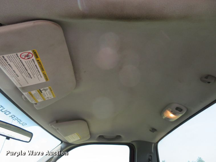 image for item FP9302 2006 Ford F250 Super Duty XLT  pickup truck