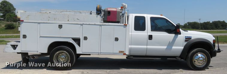 image for item FP9304 2009 Ford F550 Super Duty XL  utility / service truck