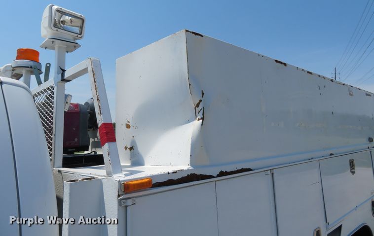 image for item FP9304 2009 Ford F550 Super Duty XL  utility / service truck