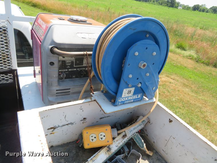 image for item FP9304 2009 Ford F550 Super Duty XL  utility / service truck