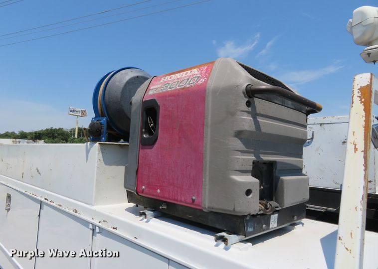 image for item FP9304 2009 Ford F550 Super Duty XL  utility / service truck