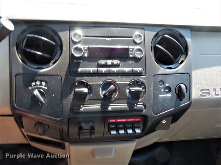 image for item FP9304 2009 Ford F550 Super Duty XL  utility / service truck