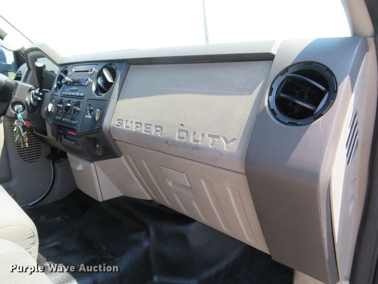 image for item FP9304 2009 Ford F550 Super Duty XL  utility / service truck