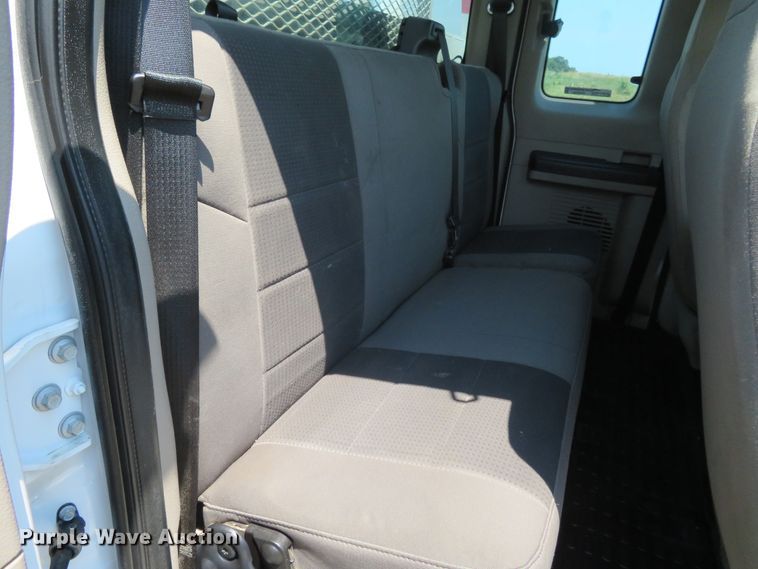 image for item FP9304 2009 Ford F550 Super Duty XL  utility / service truck