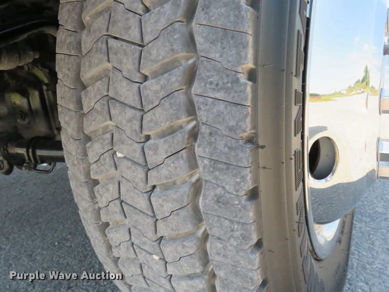 image for item FP9304 2009 Ford F550 Super Duty XL  utility / service truck