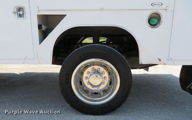 image for item FP9304 2009 Ford F550 Super Duty XL  utility / service truck