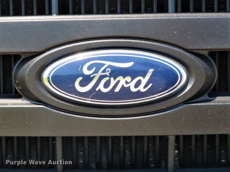 image for item FP9304 2009 Ford F550 Super Duty XL  utility / service truck