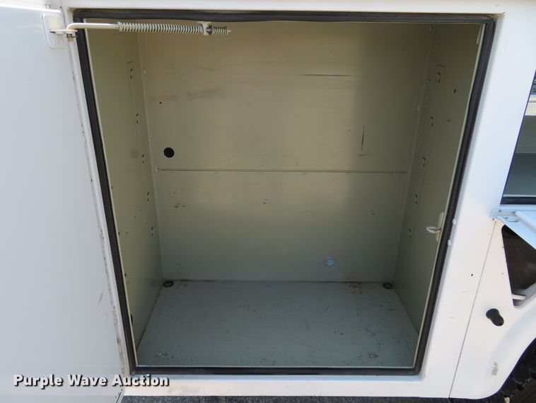 image for item FP9305 2009 Ford F550 Super Duty XL  utility / service truck