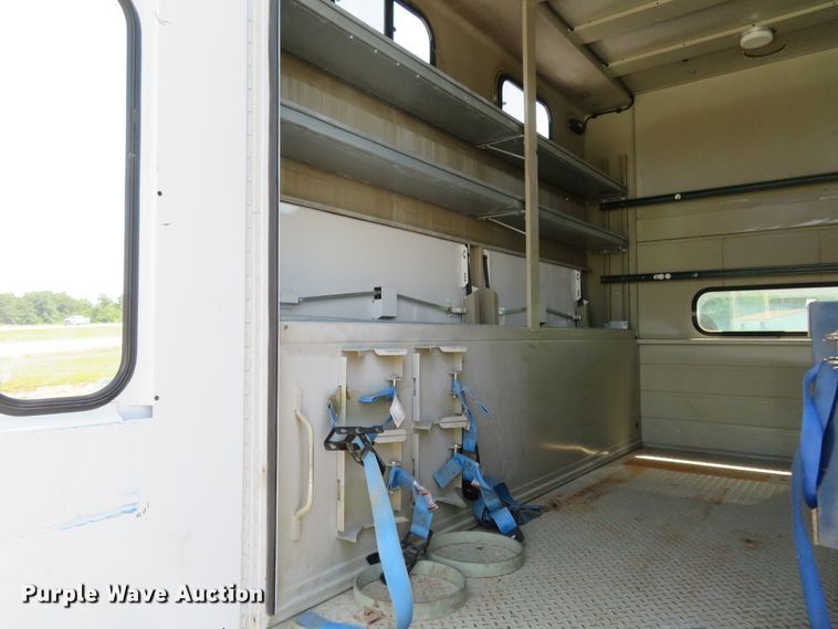 image for item FP9305 2009 Ford F550 Super Duty XL  utility / service truck