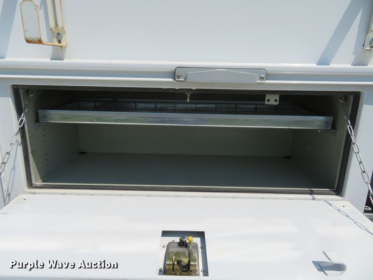 image for item FP9305 2009 Ford F550 Super Duty XL  utility / service truck