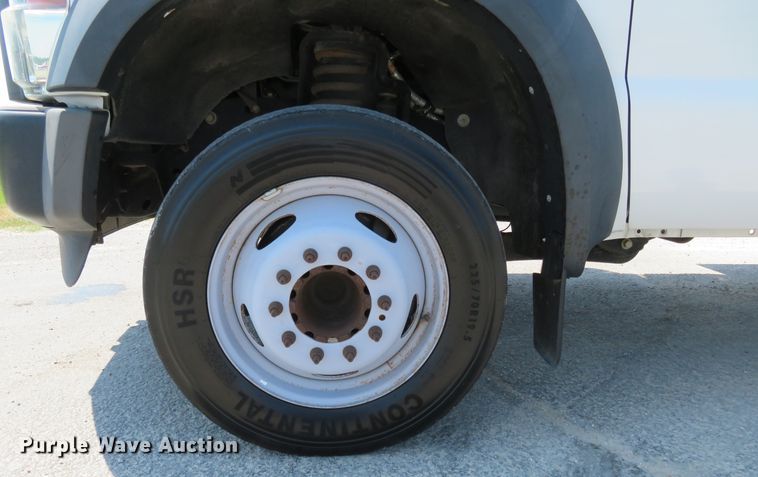 image for item FP9305 2009 Ford F550 Super Duty XL  utility / service truck