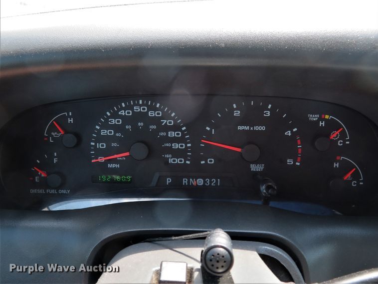 image for item FP9306 2004 Ford F250 Super Duty Lariat  Crew Cab pickup truck