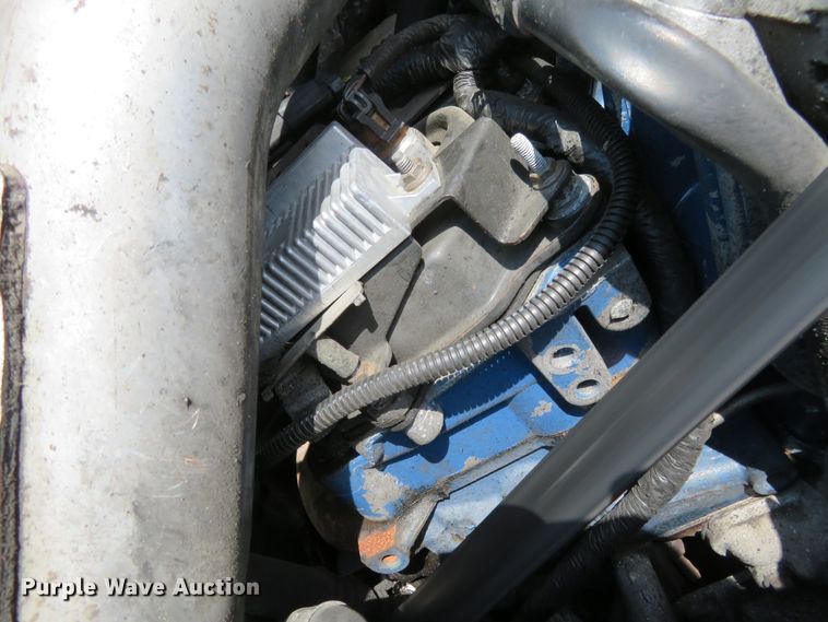 image for item FP9306 2004 Ford F250 Super Duty Lariat  Crew Cab pickup truck