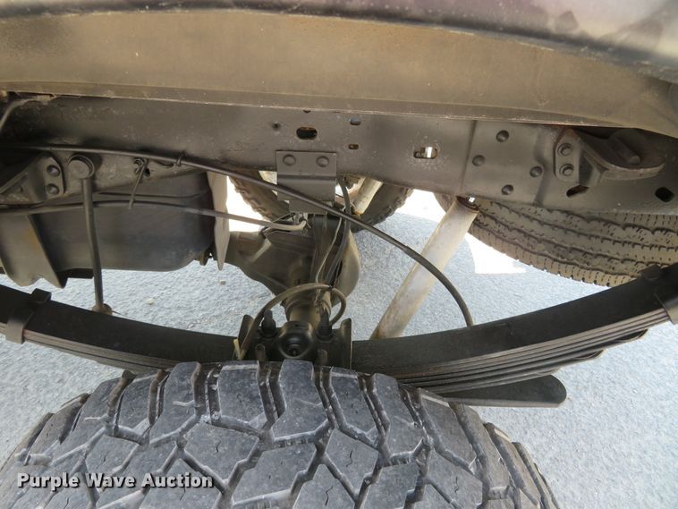 image for item FP9306 2004 Ford F250 Super Duty Lariat  Crew Cab pickup truck