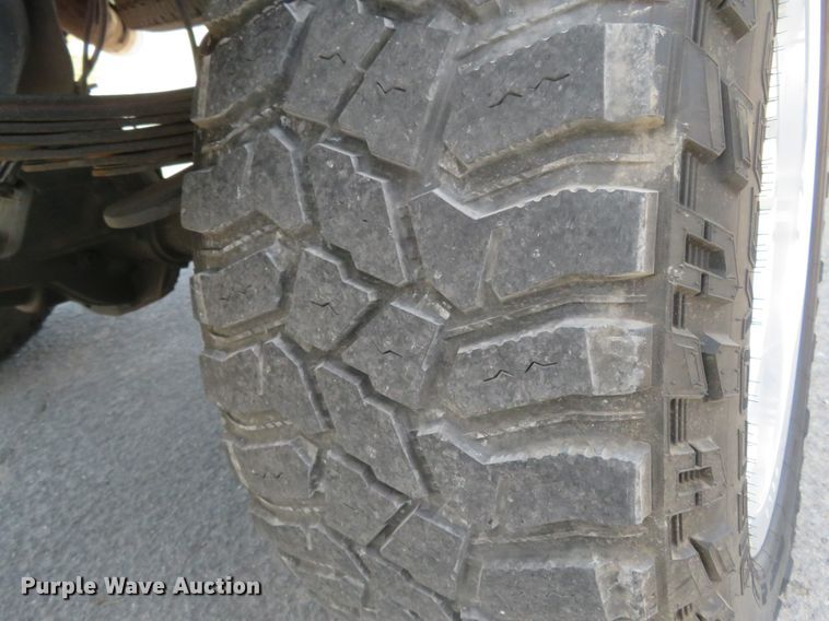 image for item FP9306 2004 Ford F250 Super Duty Lariat  Crew Cab pickup truck