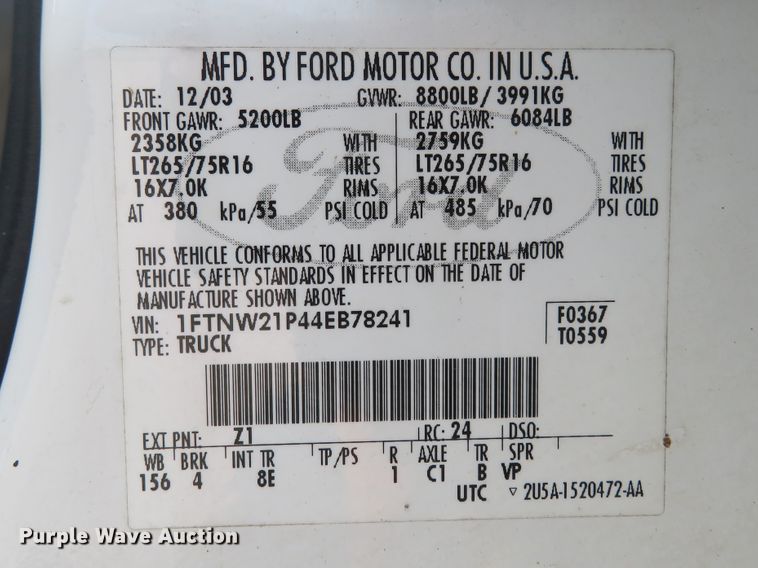 image for item FP9306 2004 Ford F250 Super Duty Lariat  Crew Cab pickup truck