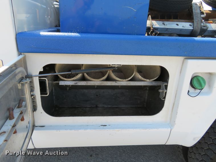 image for item FP9307 2015 Ford F550 Super Duty XLT  tow truck