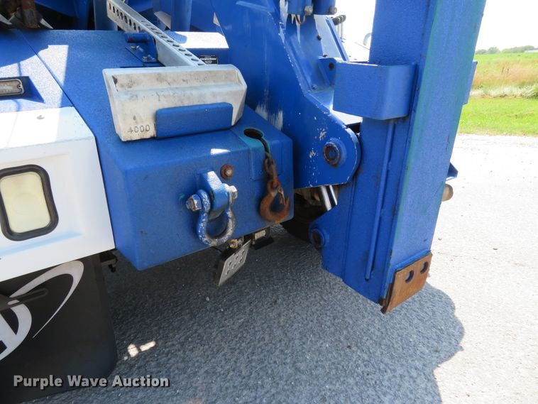 image for item FP9307 2015 Ford F550 Super Duty XLT  tow truck