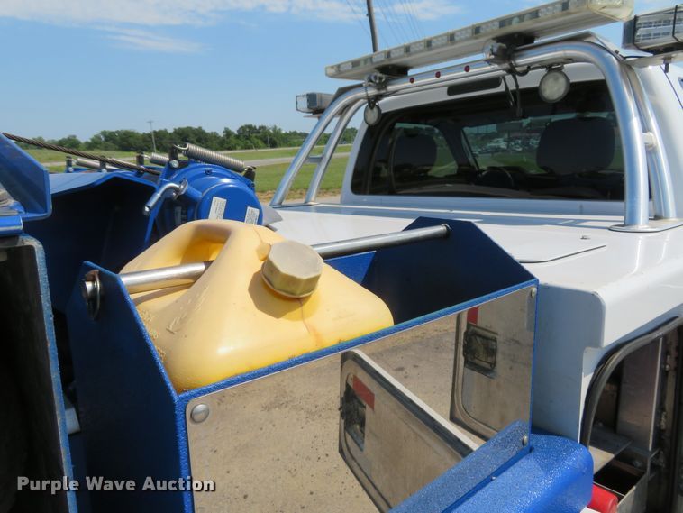 image for item FP9307 2015 Ford F550 Super Duty XLT  tow truck