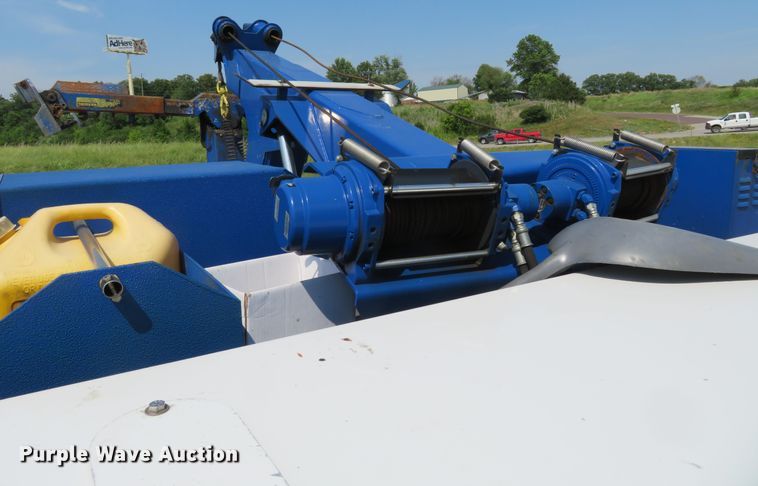 image for item FP9307 2015 Ford F550 Super Duty XLT  tow truck