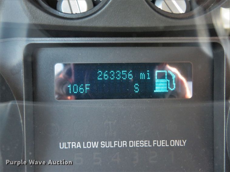 image for item FP9307 2015 Ford F550 Super Duty XLT  tow truck