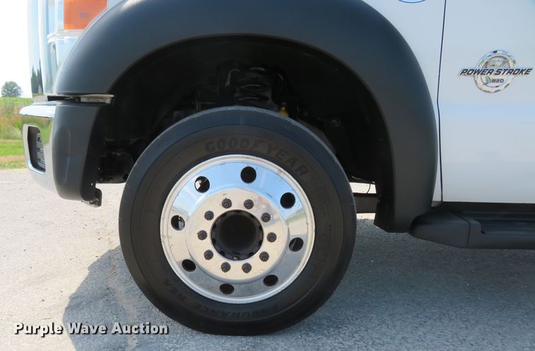 image for item FP9307 2015 Ford F550 Super Duty XLT  tow truck