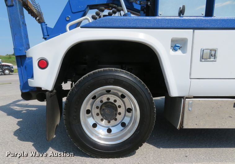 image for item FP9307 2015 Ford F550 Super Duty XLT  tow truck