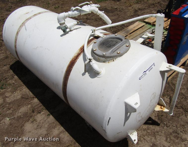 image for item GC9983 (3) water tanks