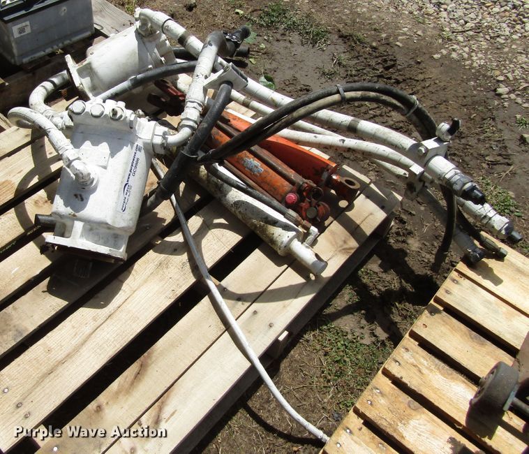 image for item GC9986 Hydraulic pump