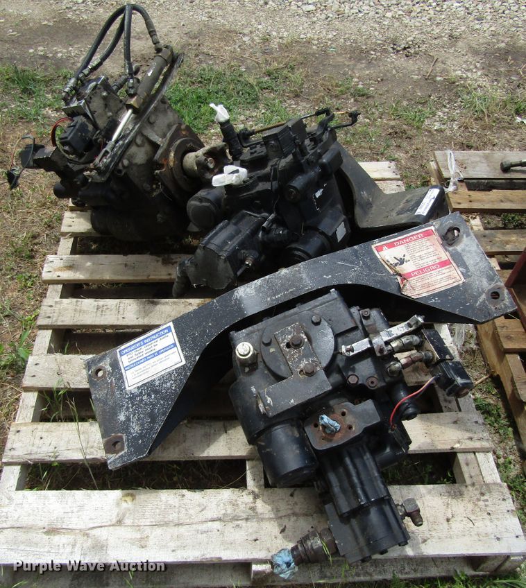 image for item GC9988 Eaton 54RH  hydraulic pump