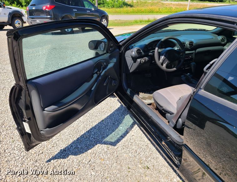 image for item GO9437 2005 Pontiac Sunfire