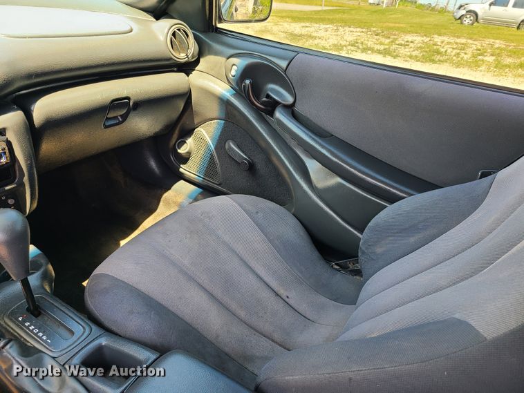 image for item GO9437 2005 Pontiac Sunfire