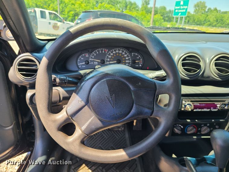 image for item GO9437 2005 Pontiac Sunfire