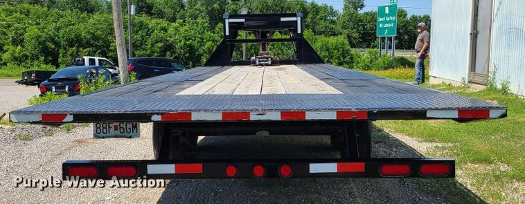 image for item GO9438 2018 PJ Trailer  tilt deck equipment trailer
