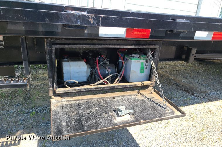 image for item GO9438 2018 PJ Trailer  tilt deck equipment trailer