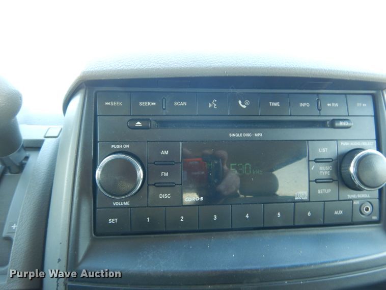 image for item GT9629 2008 Chrysler Town & Country  van