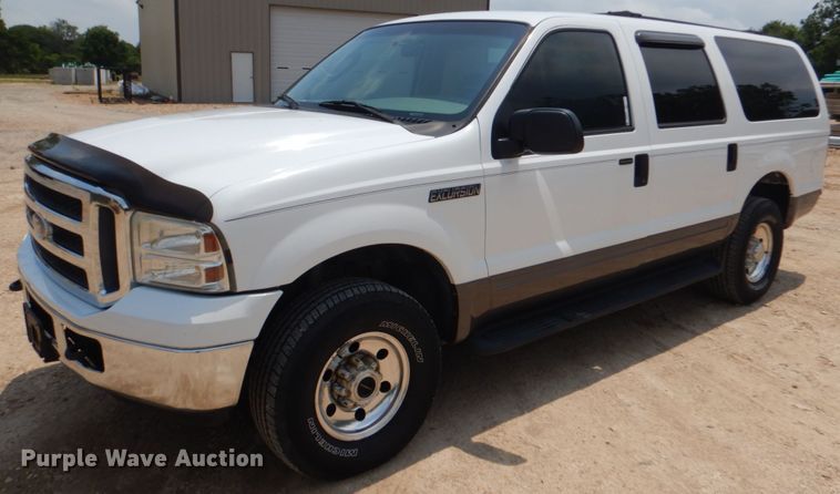 image for item HC9309 2005 Ford Excursion  SUV