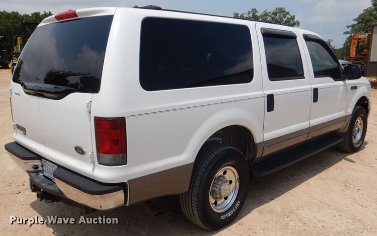 image for item HC9309 2005 Ford Excursion  SUV