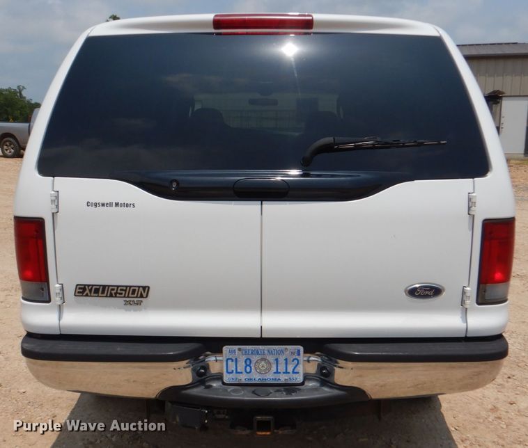 image for item HC9309 2005 Ford Excursion  SUV