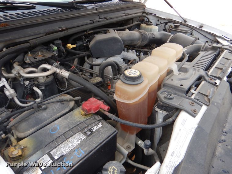 image for item HC9309 2005 Ford Excursion  SUV