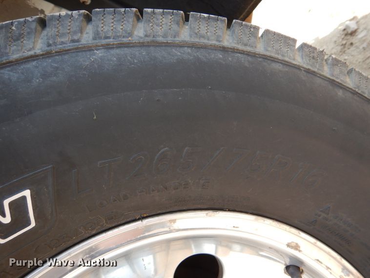 image for item HC9309 2005 Ford Excursion  SUV