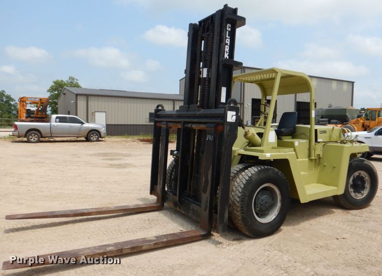 image for item HC9310 Clark 005-HY225-S  forklift