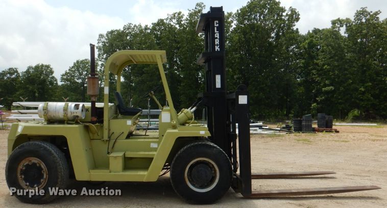 image for item HC9310 Clark 005-HY225-S  forklift