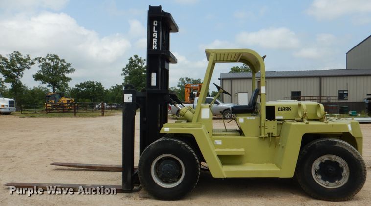 image for item HC9310 Clark 005-HY225-S  forklift