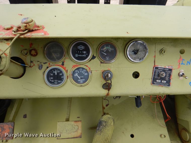 image for item HC9310 Clark 005-HY225-S  forklift